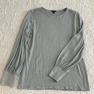 Ann Taylor Black and White Striped Long Sleeve Tee, Sz L EUC